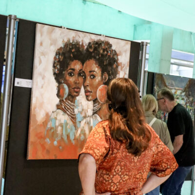 Afrika Festival Münster – Ausstellung „Weltkunst aus Tansania – Mehr als Tingatinga!“